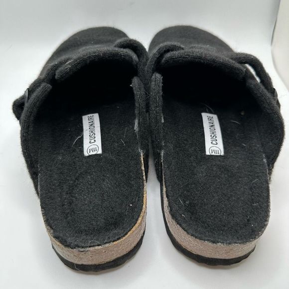 CUSHIONAIRE Womens Clog 11 BLACK FUR - Picture 4 of 7